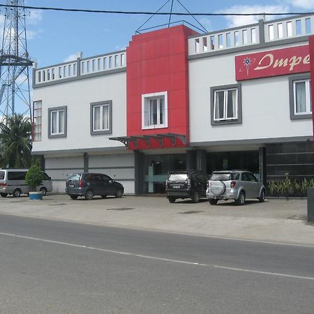 Imperial Hotel Kendari Екстериор снимка