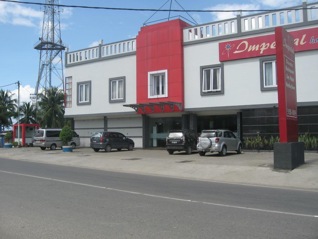 Imperial Hotel Kendari Екстериор снимка